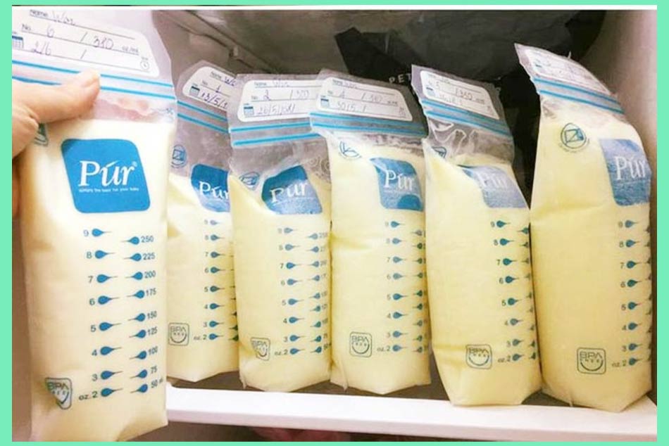Có thể đựng sữa mẹ sau khi vắt trong các túi chuyên dụng để giảm diện tích cất trữ